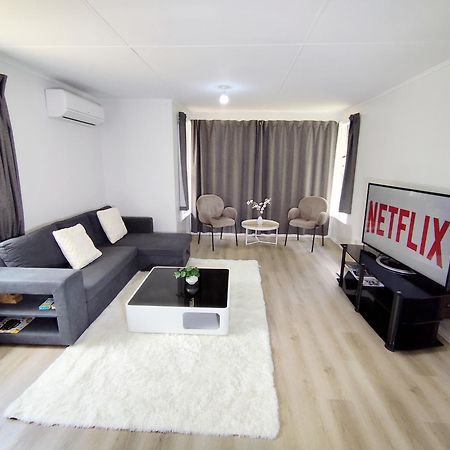 3-Bedroom House-Big Yard- Netflix Hamilton Kültér fotó